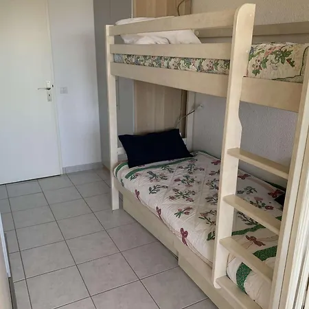 3 Pieces 6 Pers Avec Terrasse A Port Camargue - Fr-1-731-151 Apartmán *